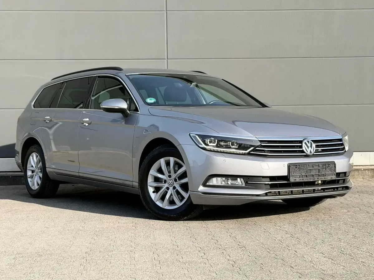 Używany VW Passat 150 KM (110 kW) 2019 Srebrny Kombi