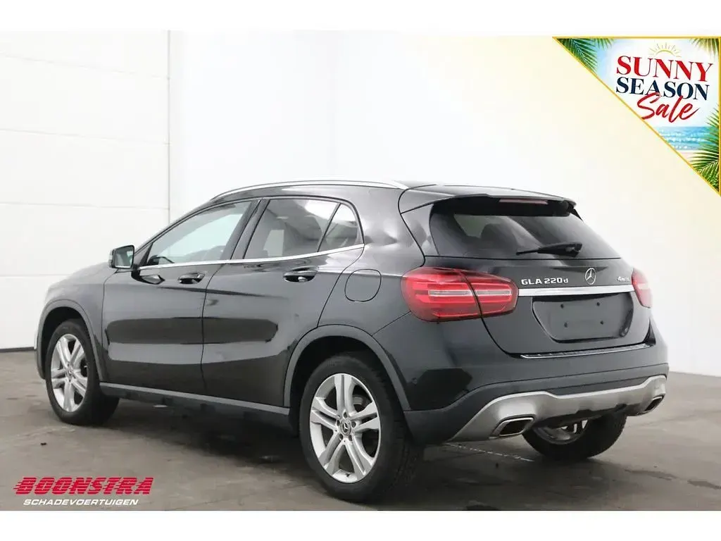 Gebraucht Mercedes GLA220 177 PS (130 kW) 2017 Schwarz SUV