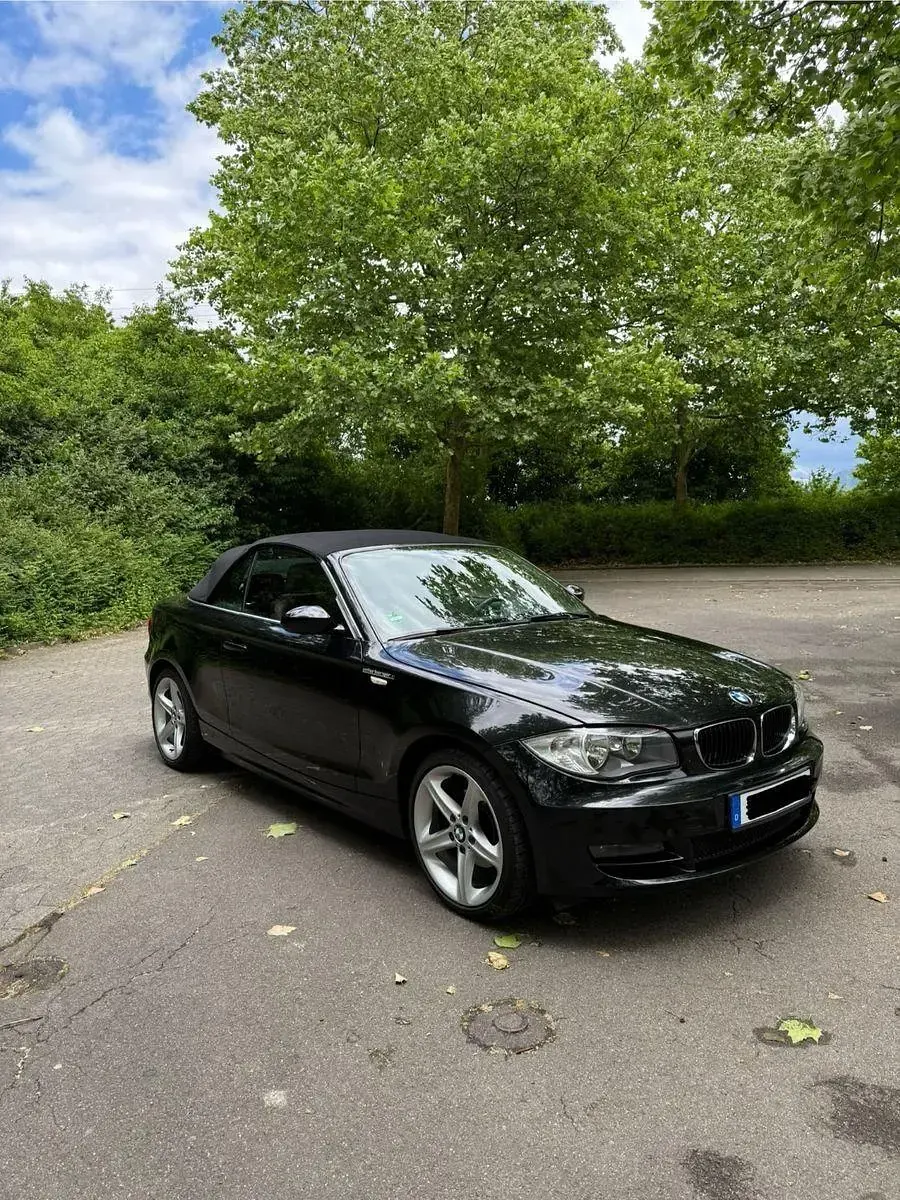 Gebraucht BMW 118 Cabriolet 143 PS (105 kW) 2009 Schwarz Cabrio