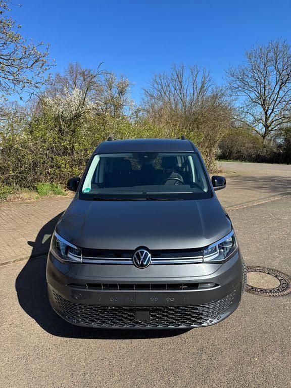 Gebraucht VW Caddy Style 116 PS (85 kW) 2024 Grau Van / Kleinbus