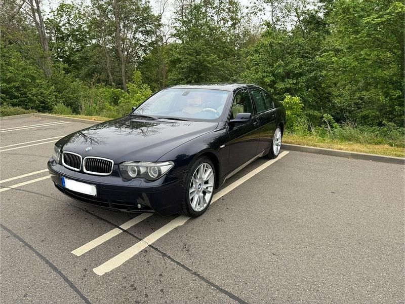 Blau Gebraucht 2004 BMW 745 Limousine | 7.450 € (Fairer Preis) - Bild 1/4