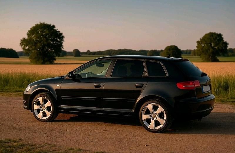 Schwarz Gebraucht 2007 Audi A3 Sportback Kleinwagen | 6.200 € (Fairer Preis) - Bild 1/4