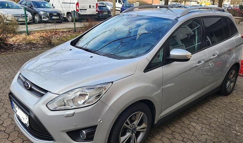 Gebraucht Ford Grand C-Max Trend 101 PS (74 kW) 2014 Silber Van / Kleinbus