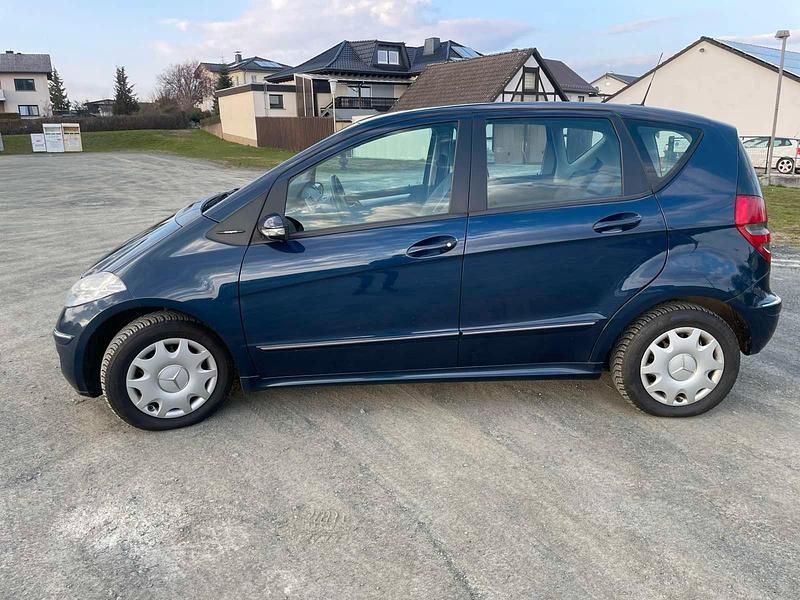 Usata Mercedes A170 116 CV (85 kW) 2005 Blu Station wagon