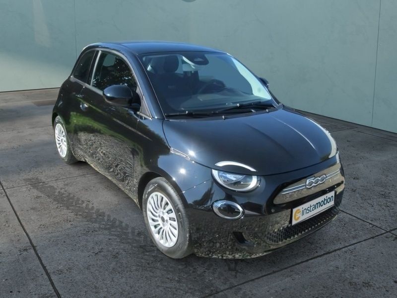 Gebraucht Fiat 500e Action 69 kW (95 PS) 2022 Schwarz Limousine