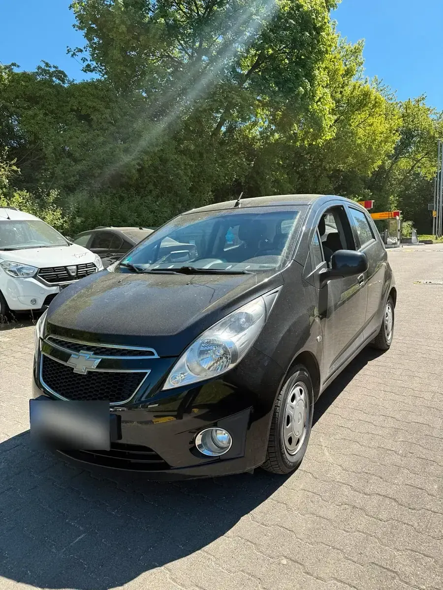 Second-hand Chevrolet Spark 68 CP (50 kW) 2012 Negru Hatchback