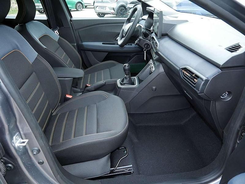 Neu Dacia Sandero Expression 110 PS (80 kW) 2025 Dolomitgrau Kleinwagen