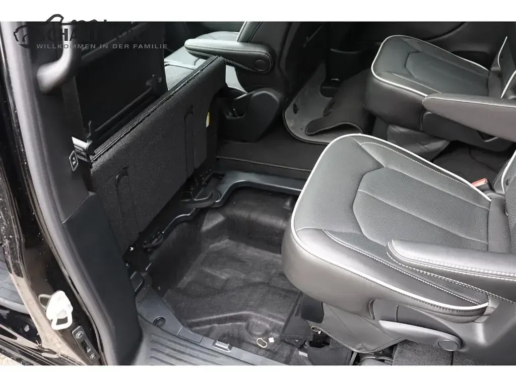 Nuevo Chrysler Pacifica 291 CV (214 kW) 2026 Negro Van
