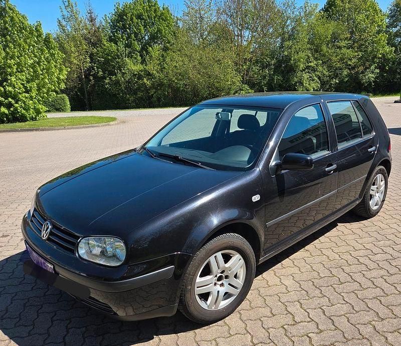 Schwarz Gebraucht 2002 VW Golf IV Comfortline Limousine | 1.290 € (Guter Preis) - Bild 1/4
