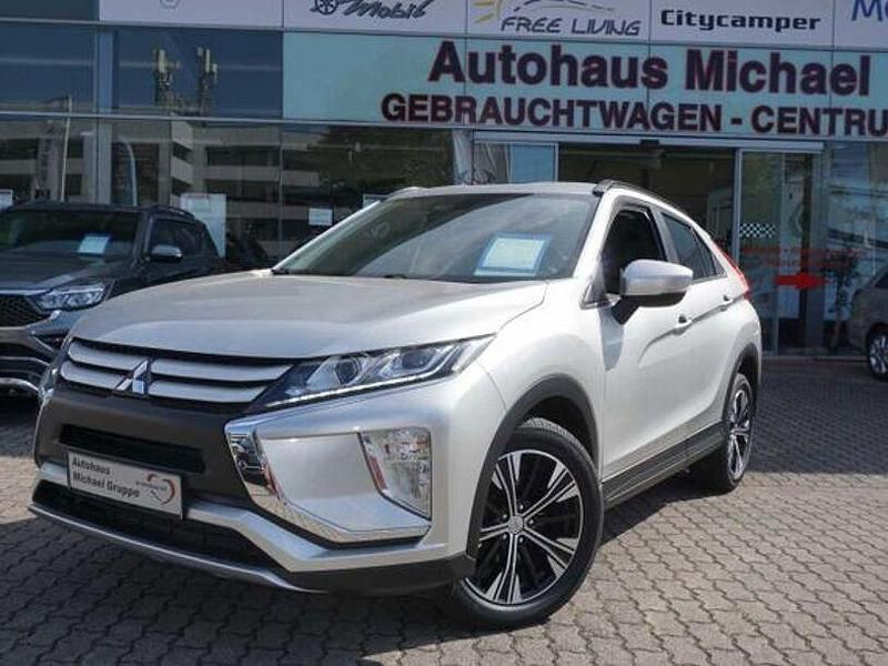 Silber Gebraucht 2020 Mitsubishi Eclipse Cross SUV | 16.490 € (Fairer Preis) - Bild 1/4