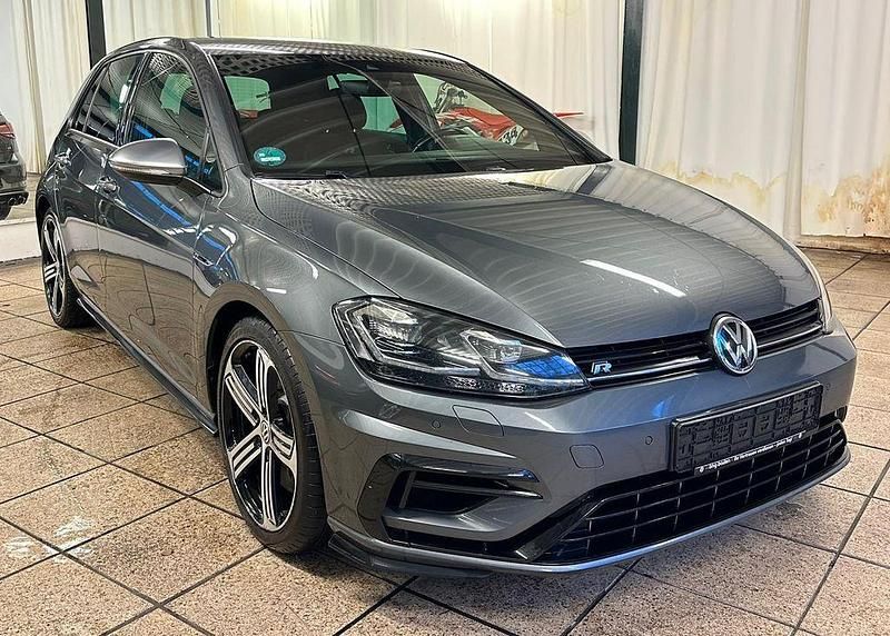 Gebraucht VW Golf VII R 310 PS (228 kW) 2018 Grau Limousine