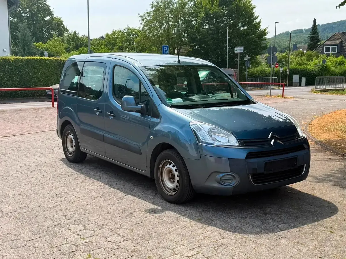 Gebraucht Citroën Berlingo 114 PS (83 kW) 2013 Grau Van / Kleinbus