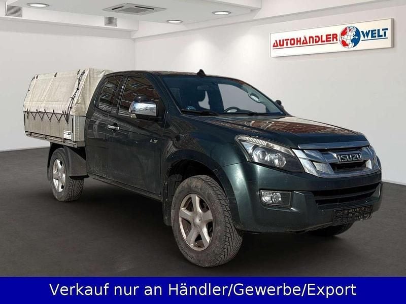 Usado Isuzu D-Max 163 HP (119 kW) 2013 Verde SUV