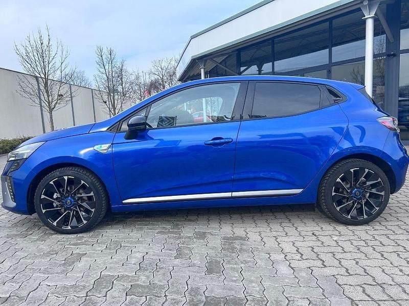 Gebraucht Renault Clio V Esprit Alpine 143 PS (105 kW) 2023 Ironblau metallic (blau) Limousine