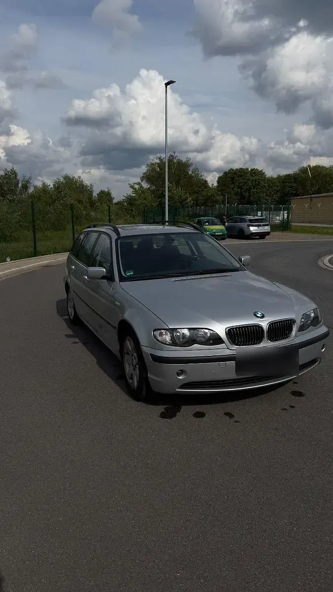 Gebraucht BMW 318 Sport Line 143 PS (105 kW) 2001 Silber Kombi