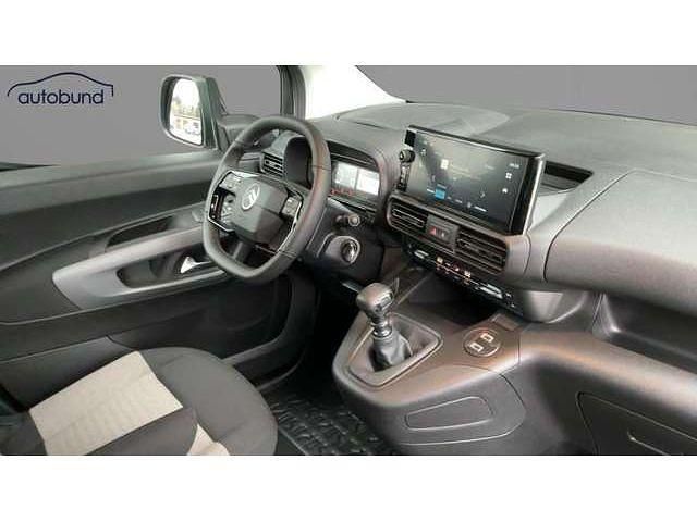 Neu Citroën Berlingo 110 PS (80 kW) 2025 Artensegrau Van / Kleinbus