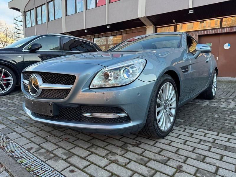 Gebraucht Mercedes SLK350 Edition 1 306 PS (225 kW) 2011 Grau Cabrio