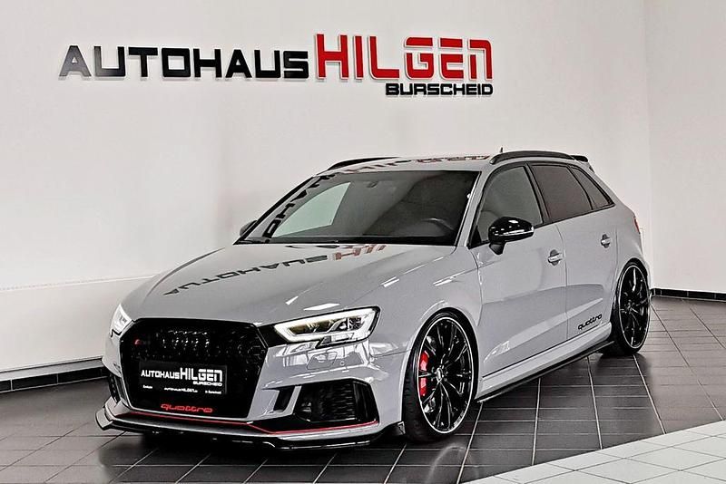 Gebraucht Audi RS3 Sport 400 PS (294 kW) 2017 Nardograu Limousine