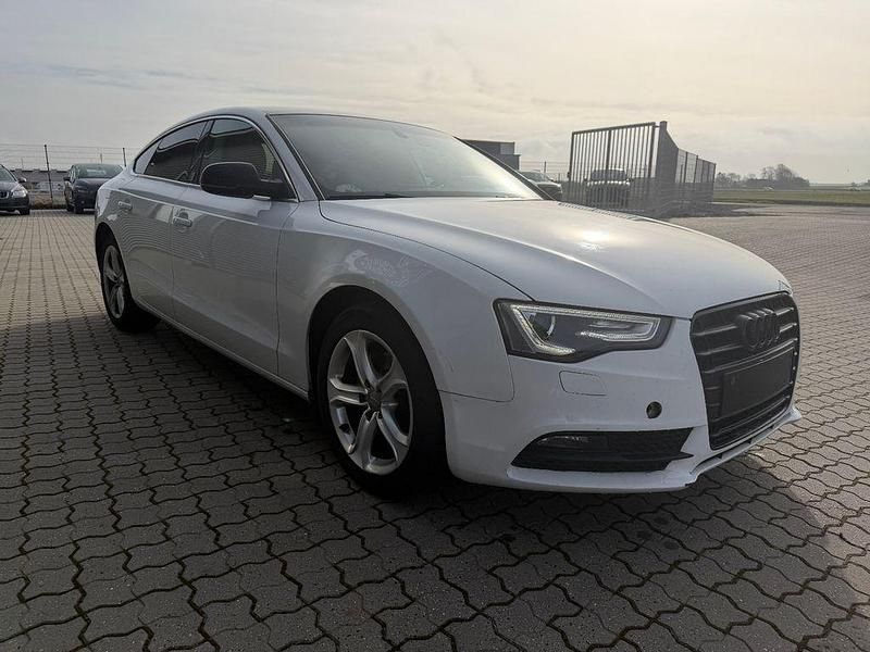 Gebraucht Audi A5 Sportback 170 PS (125 kW) 2013 Weiß Kleinwagen