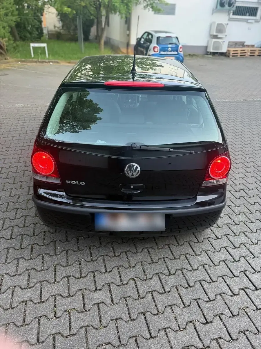 Gebraucht VW Polo 60 PS (44 kW) 2008 Schwarz Kleinwagen
