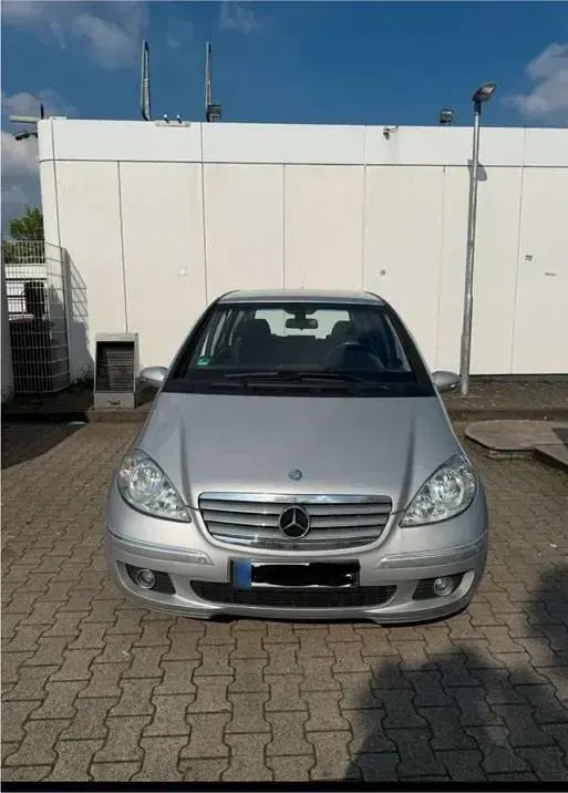 Gebraucht Mercedes A180 Elegance 109 PS (80 kW) 2005 Silber Limousine