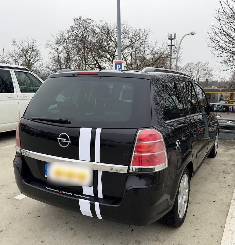 Gebraucht Opel Zafira 150 PS (110 kW) 2006 Schwarz Van / Kleinbus