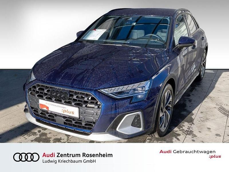 Gebraucht Audi A3 Ambiente 150 PS (110 kW) 2025 Navarrablau metallic Limousine