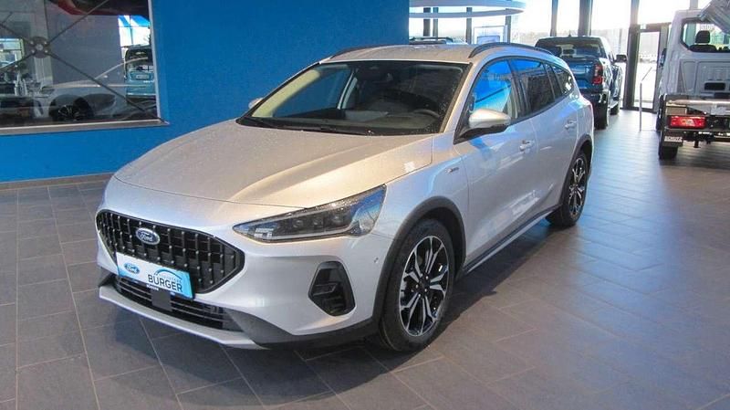 Gebraucht Ford Focus Active X 155 PS (114 kW) 2024 Polarsilber metallic Kombi