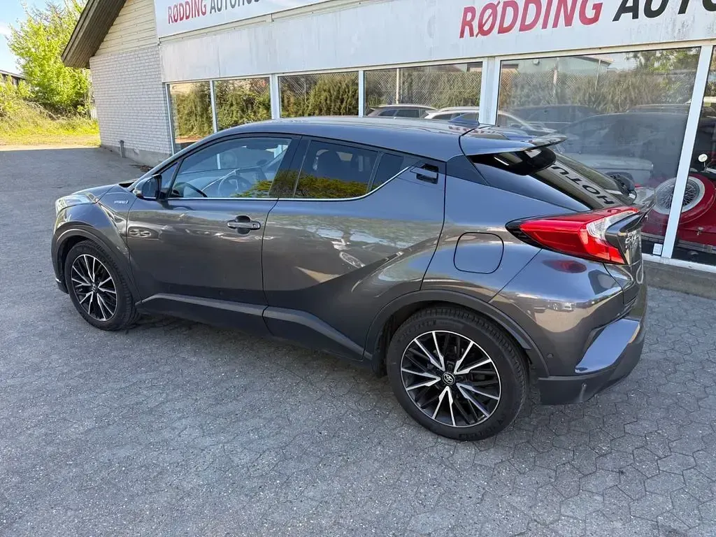 Gebraucht Toyota C-HR 98 PS (72 kW) 2017 Grau SUV