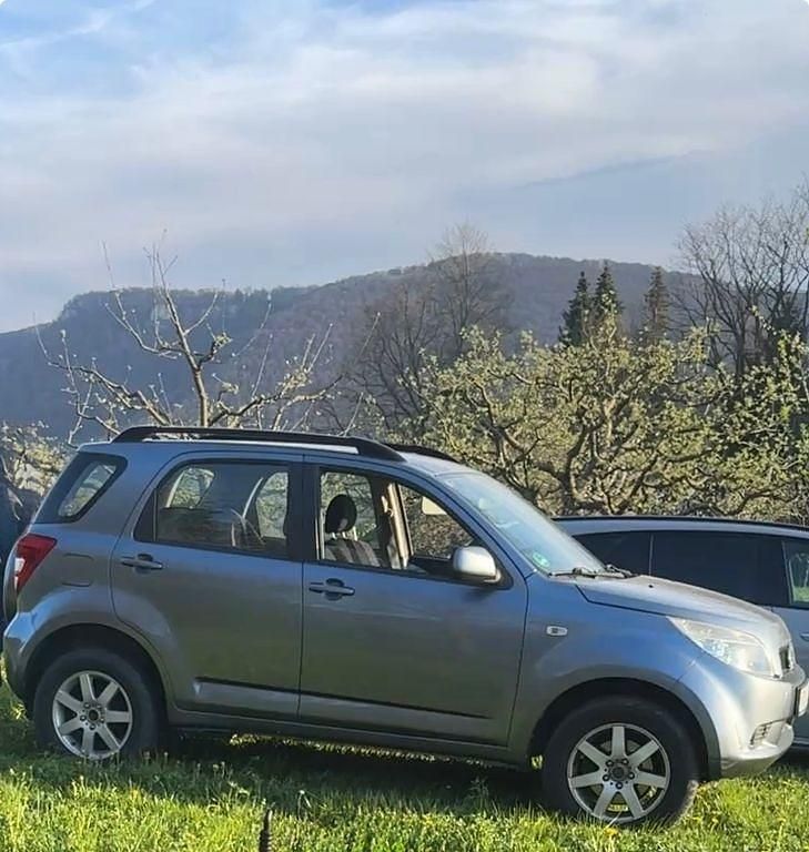 Gebraucht Daihatsu Terios 105 PS (77 kW) 2008 Silber SUV