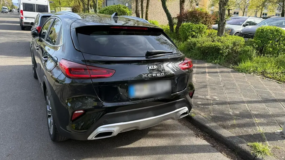 Second-hand Kia XCeed 140 CP (102 kW) 2020 Negru SUV