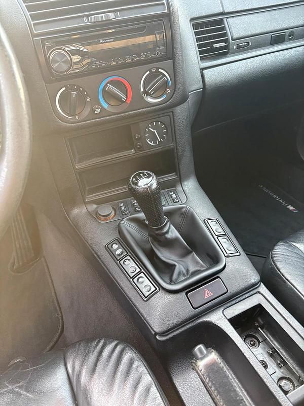 Gebraucht BMW 318 Cabriolet 118 PS (86 kW) 1999 Schwarz Cabrio