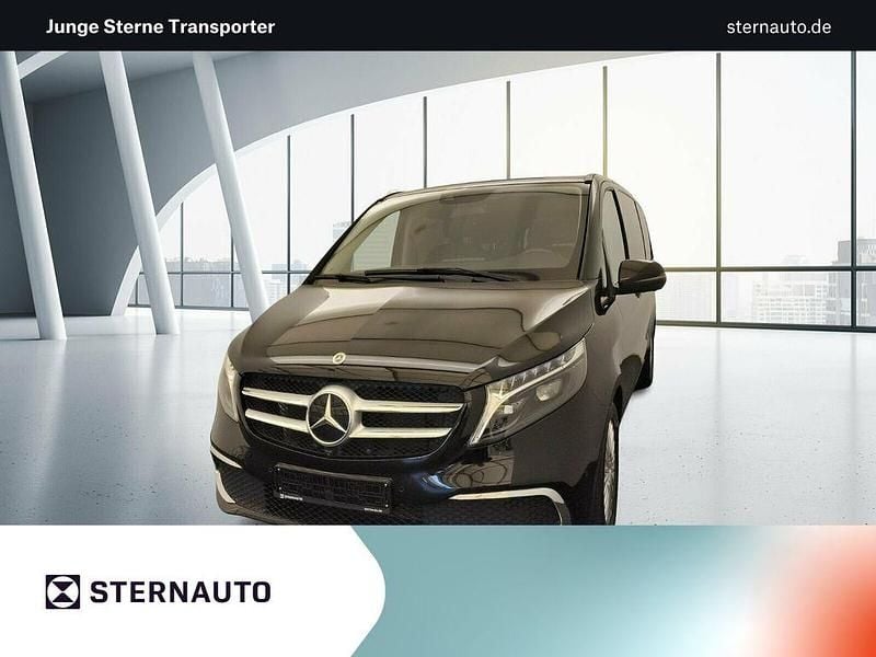 Obsidianschwarz metallic Gebraucht 2023 Mercedes V300 Van / Kleinbus | 59.950 € (Guter Preis) - Bild 1/4