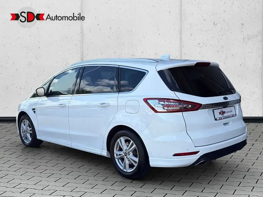 Gebraucht Ford S-MAX Titanium 190 PS (139 kW) 2020 Frozen white Van / Kleinbus