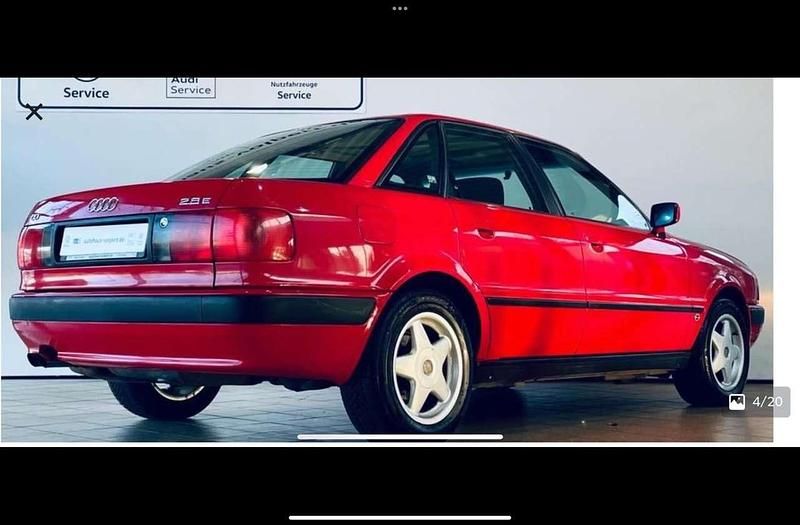 Rot Gebraucht 1992 Audi 80 Limousine | 12.800 € - Bild 1/4