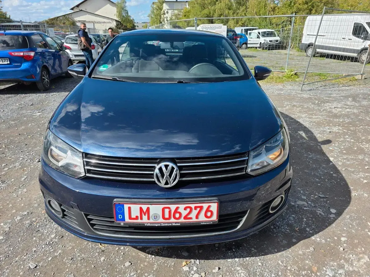 Occasion VW Eos Basis 122 ch (89 kW) 2012 Bleue Cabriolet