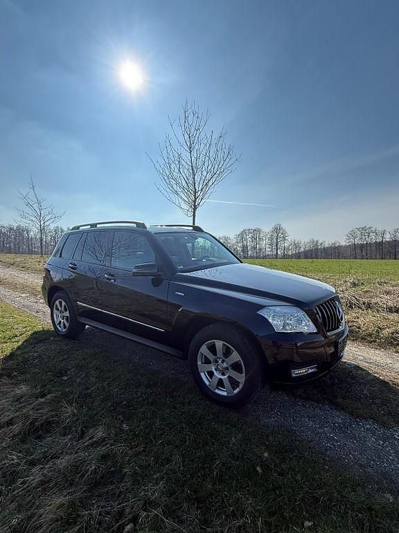 Gebraucht Mercedes GLK220 170 PS (125 kW) 2011 Schwarz SUV