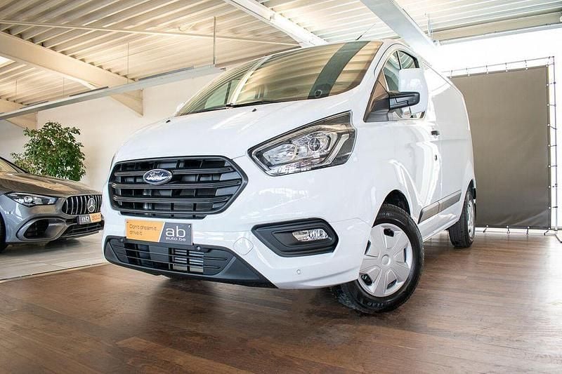 Weiß Gebraucht 2024 Ford Transit Custom Trend Van / Kleinbus | 26.990 € (Superpreis) - Bild 1/4