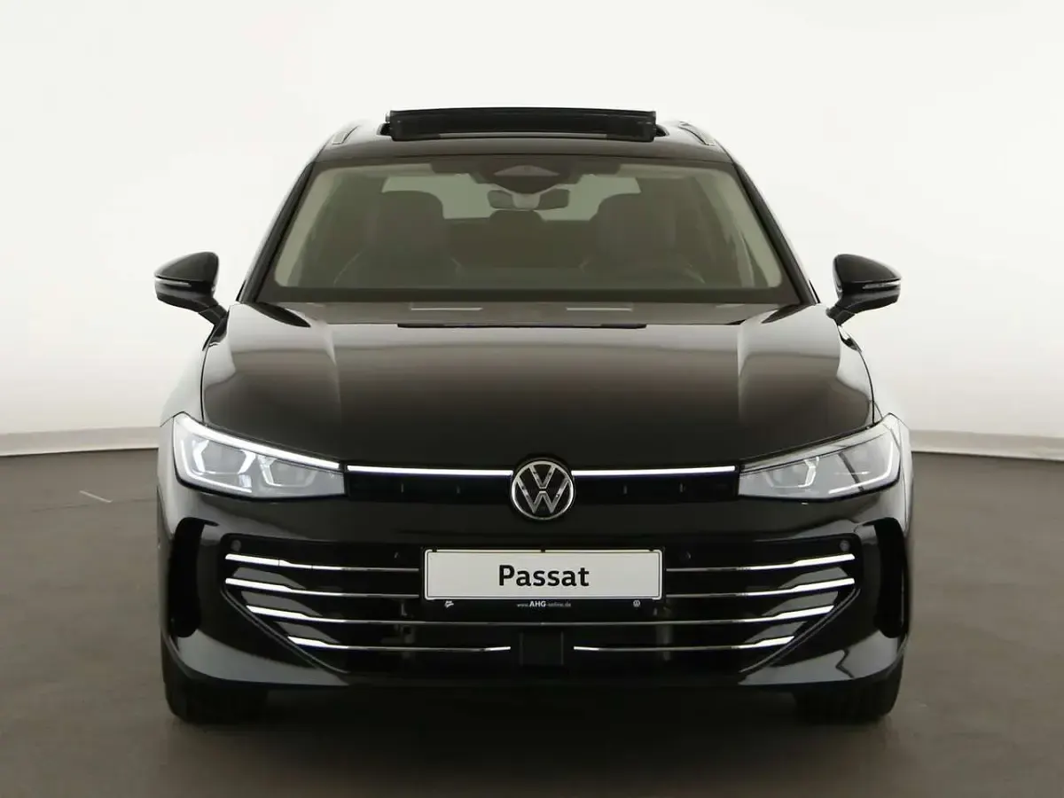 Neu VW Passat Elegance 177 PS (130 kW) 2026 Schwarz Limousine