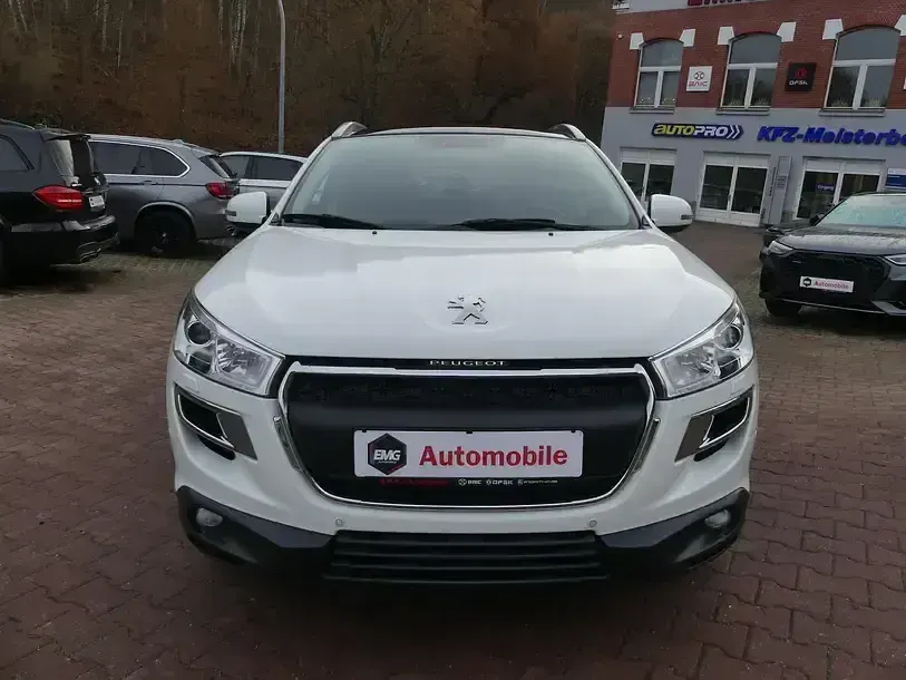 Gebraucht Peugeot 4008 115 PS (84 kW) 2016 Weiß SUV