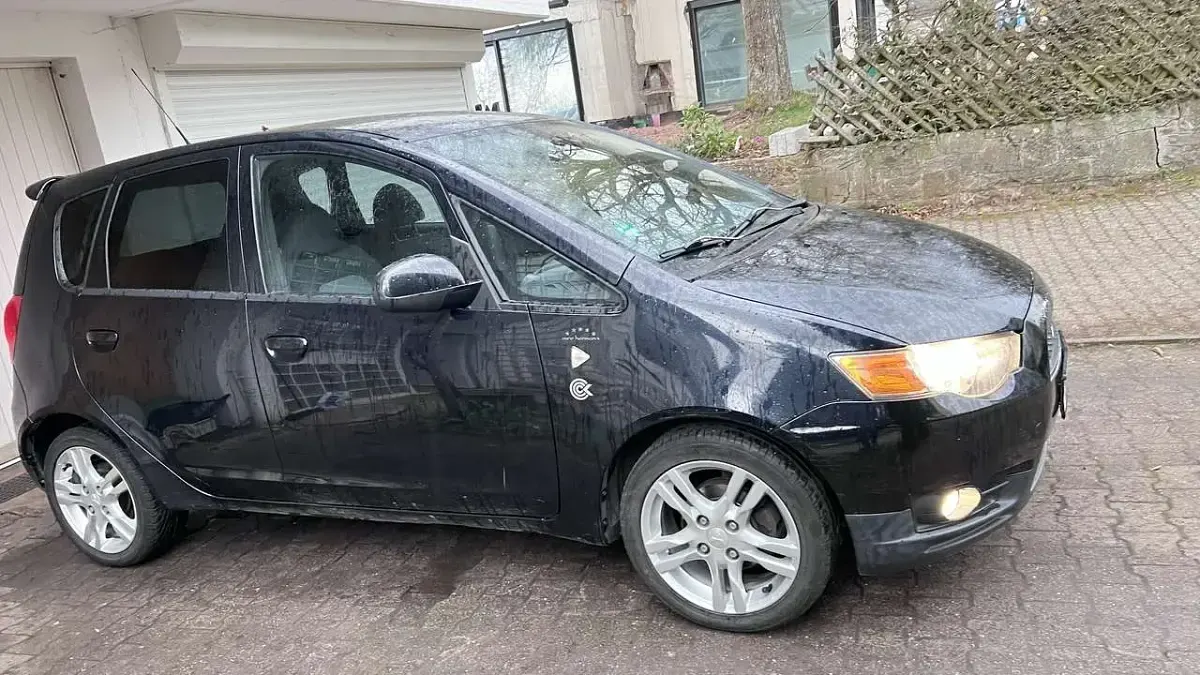 Gebraucht Mitsubishi Colt 95 PS (69 kW) 2009 Schwarz Kleinwagen