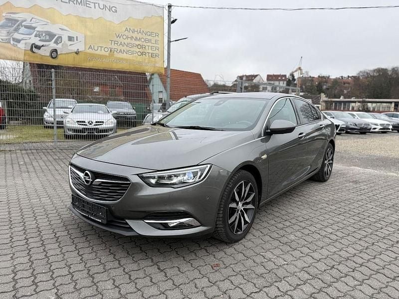 Grau Gebraucht 2018 Opel Insignia Dynamic Limousine | 14.990 € (Guter Preis) - Bild 1/4