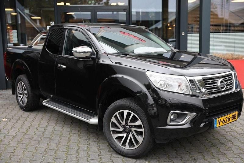 Gebraucht Nissan Navara SE 163 PS (119 kW) 2016 Schwarz Pickup