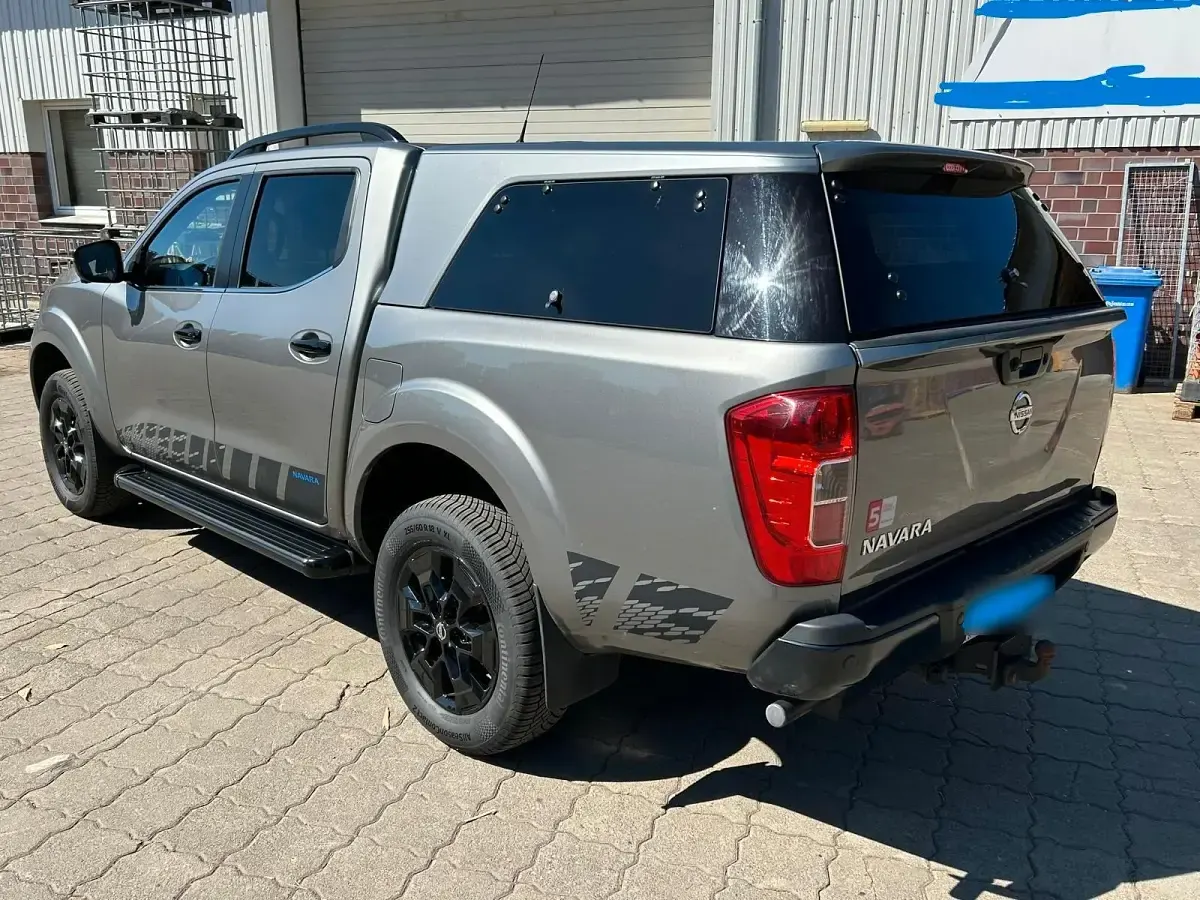 Occasion Nissan Navara 190 ch (139 kW) 2021 Gris Pick-up