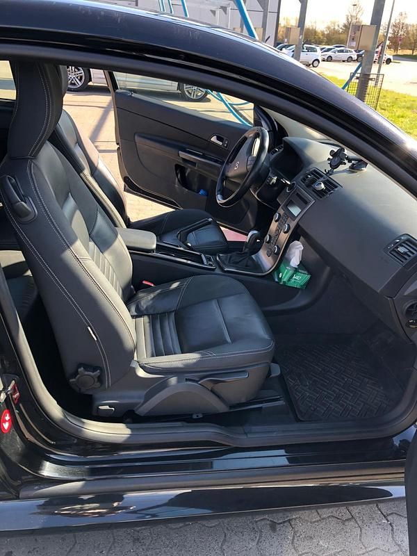 Gebraucht Volvo C30 115 PS (84 kW) 2012 Schwarz Kleinwagen