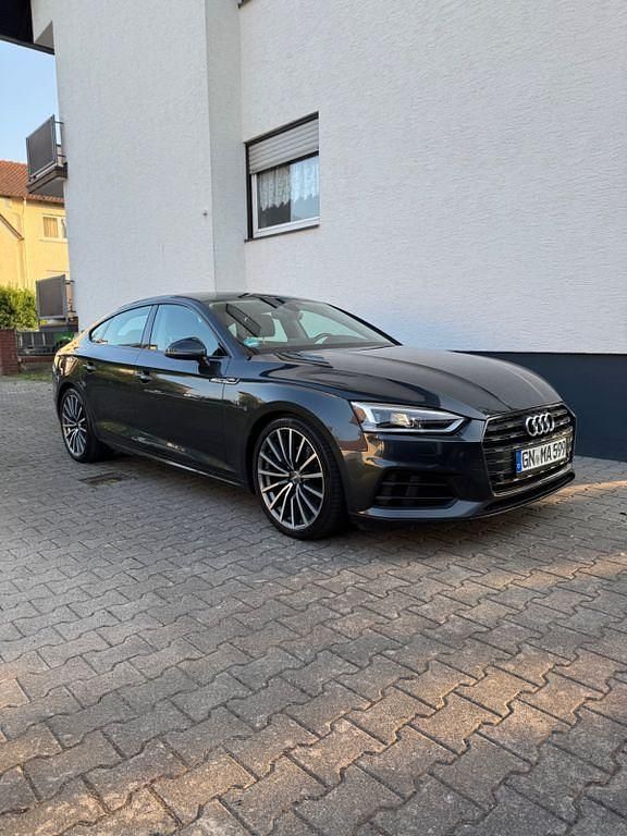 Gebraucht Audi A5 Sportback Ambiente 190 PS (139 kW) 2019 Grau Kleinwagen