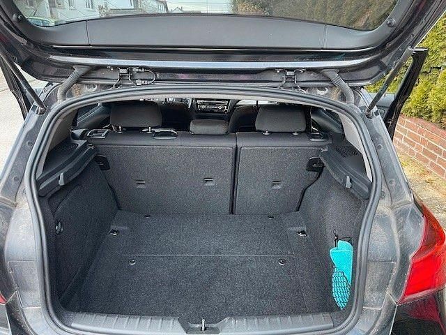 Gebraucht BMW 116 Advantage 109 PS (80 kW) 2016 Schwarz Kleinwagen