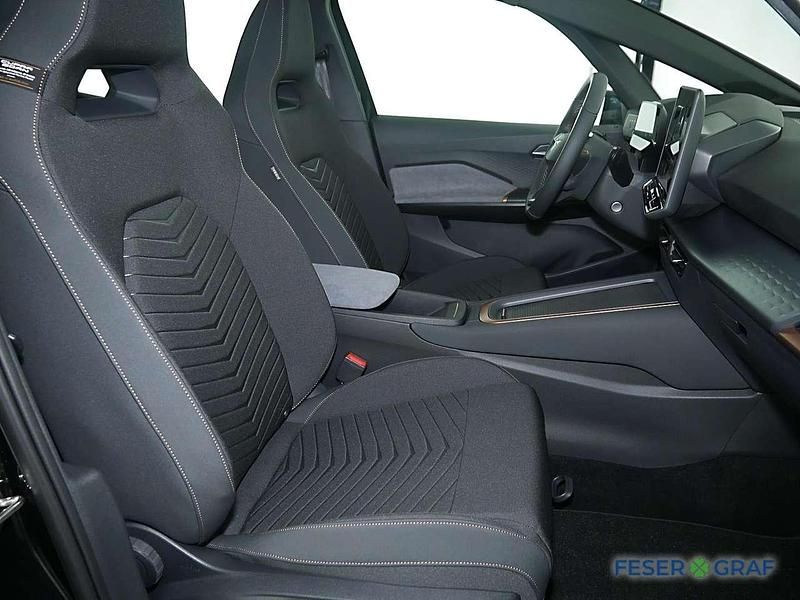 Gebraucht Cupra Born 169 kW (231 PS) 2024 Midnight black metallic Kleinwagen