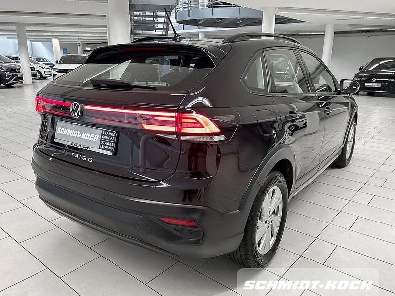 Gebraucht VW Taigo Life 95 PS (69 kW) 2022 Deep black perleffekt (schwarz) SUV