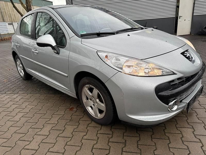 Gebraucht Peugeot 207 90 PS (66 kW) 2006 Grau Kleinwagen